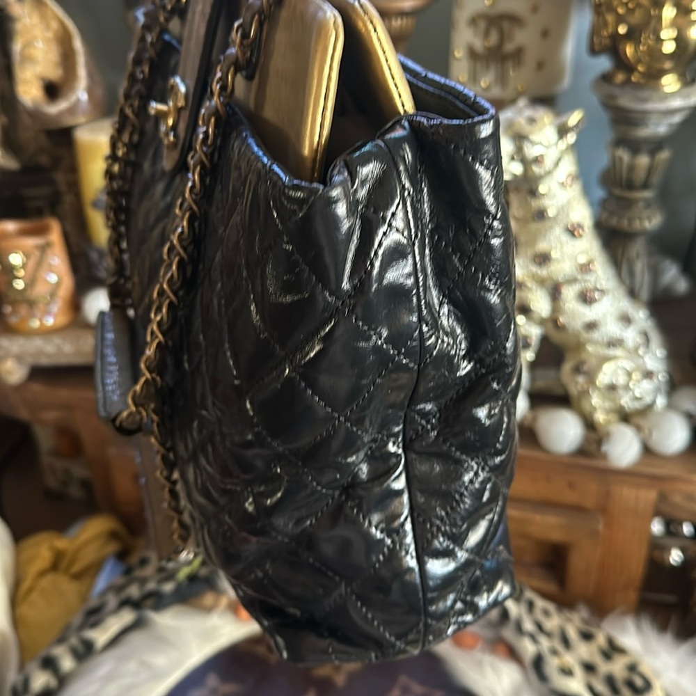 (Traded )Chanel satchel/Shoulder 👜♥️ - Picture 4 of 15